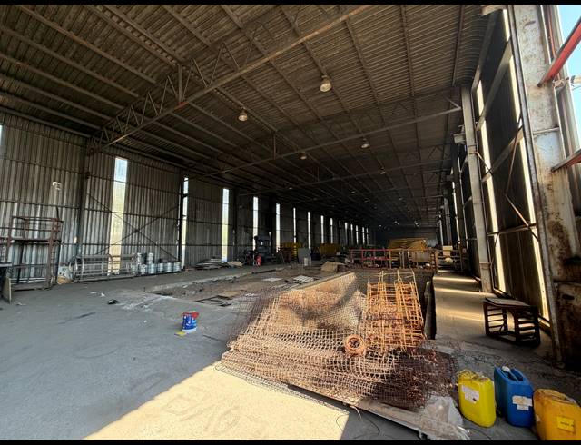9,900M² INDUSTRIAL YARD FOR SALE IN VULCANIA